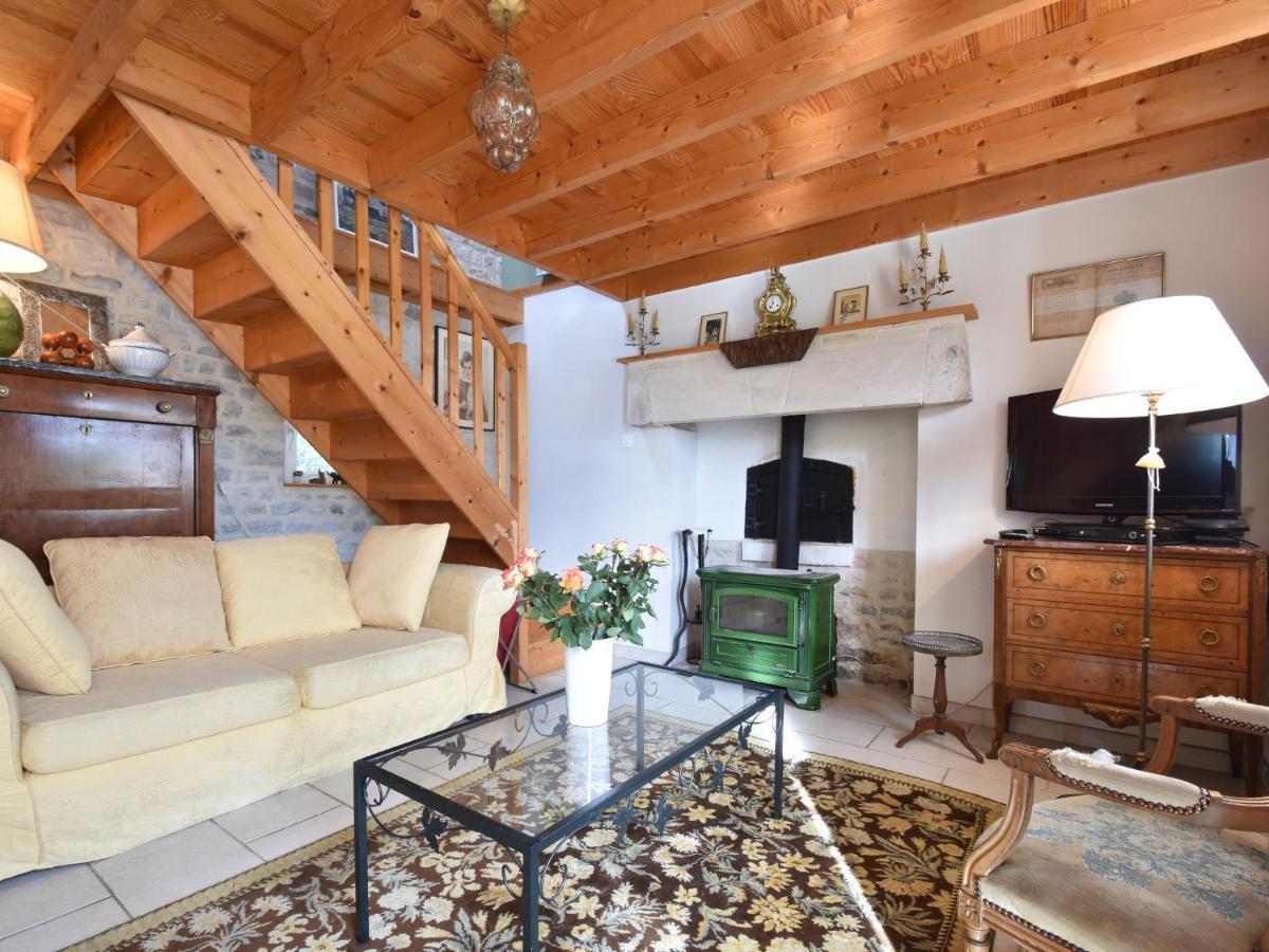 Cozy Cottage In Fresville With Garden Pokój zdjęcie